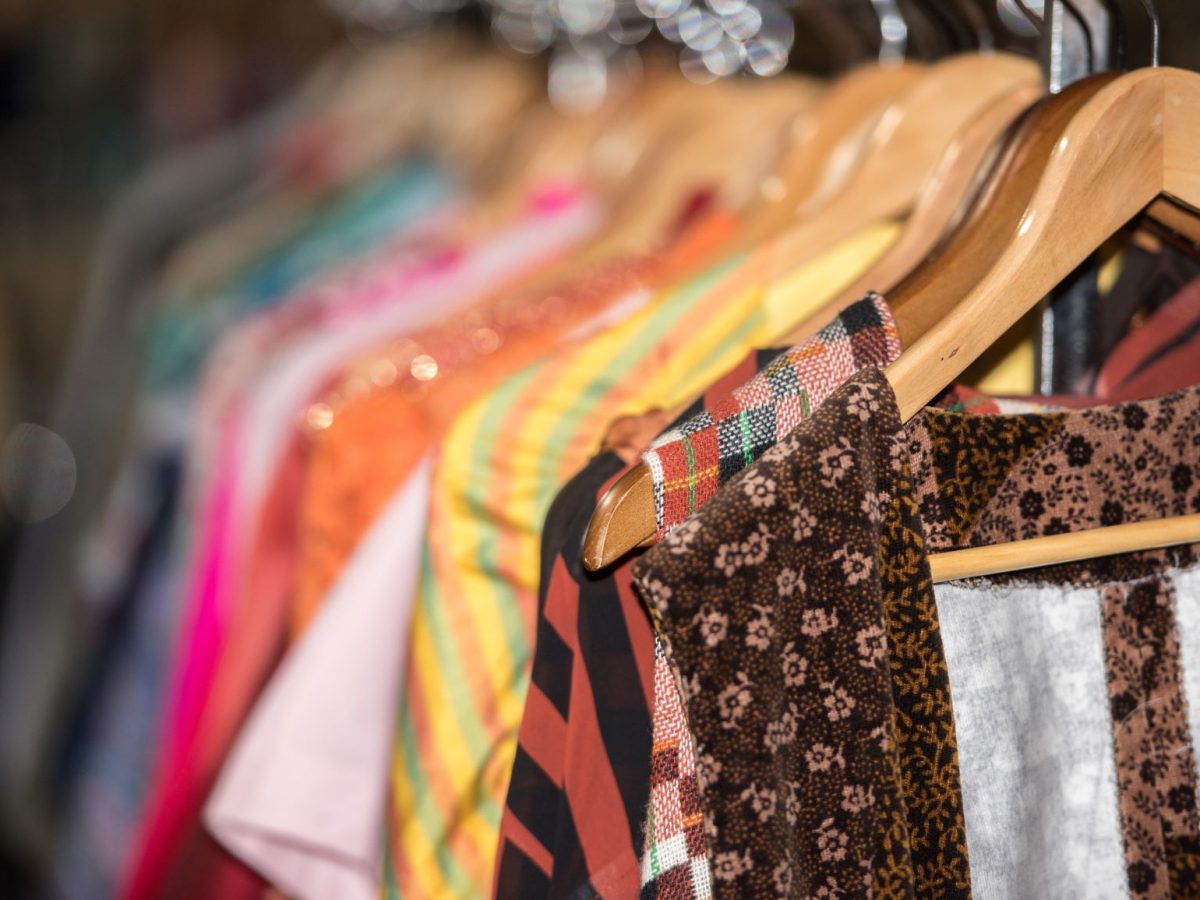 Why Vintage Clothing Is the Best | Fruitcocktail Collectables Why Vintage Clothing Is the Best | Fruitcocktail Collectables